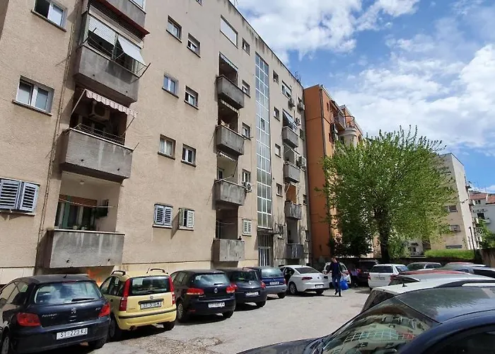 Freyja Appartement *