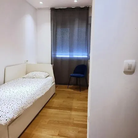 Freyja Апартаменты